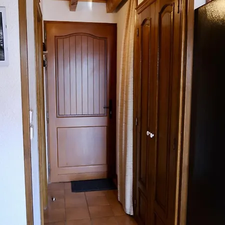T3 Avec Balcon A Cote Des Sentiers Et Pistes *